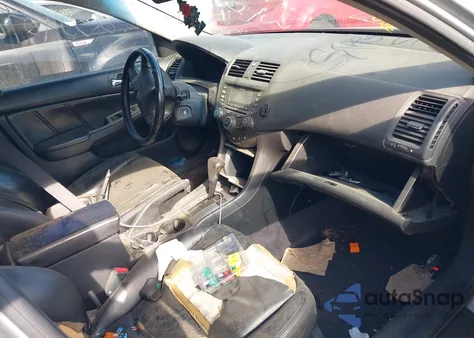 2005 Honda Accord 2.4 Ex from USA, damaged, VIN 1HGCM56825A102088